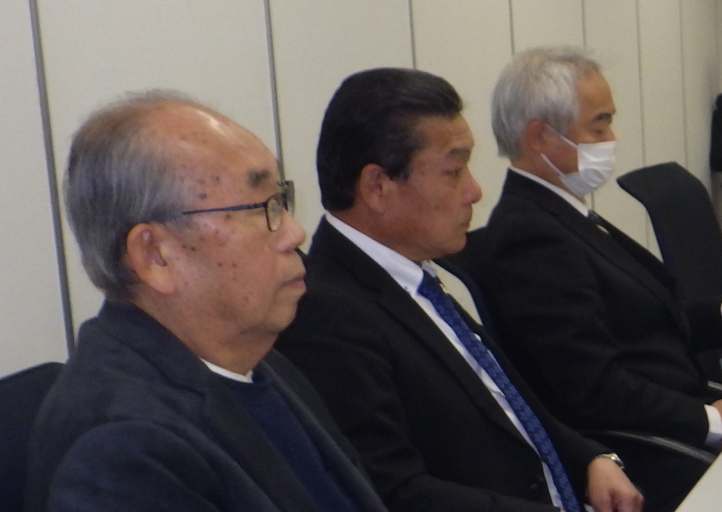 【第3報】引き上げの意見が大勢を占める　三重県鈴鹿市長や市議らの給与と報酬　審議会