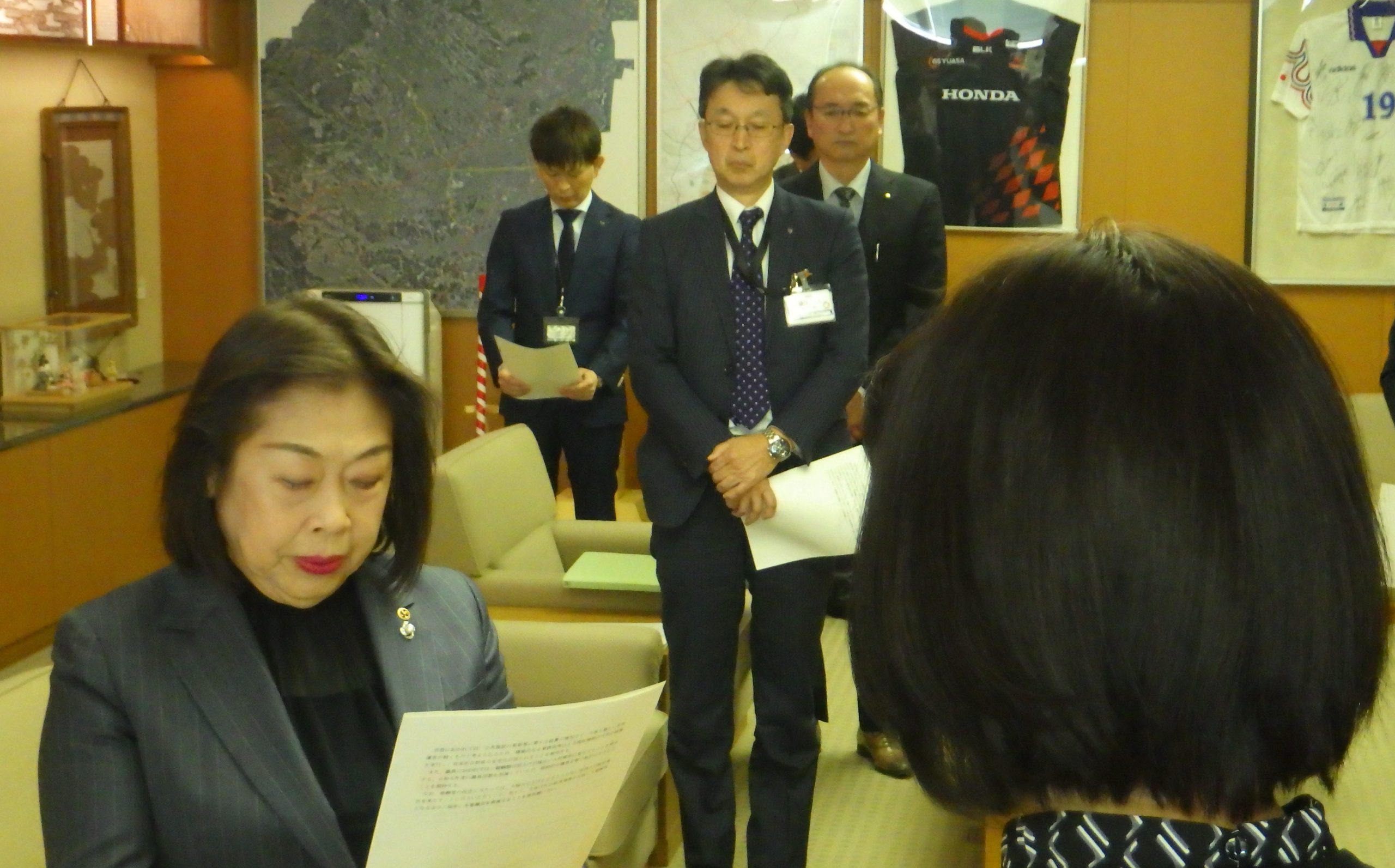 【第５報】審議会の答申通り三重県鈴鹿市議会に「増額」を提案へ　市長や市議らの給与、報酬 の３％引き上げ