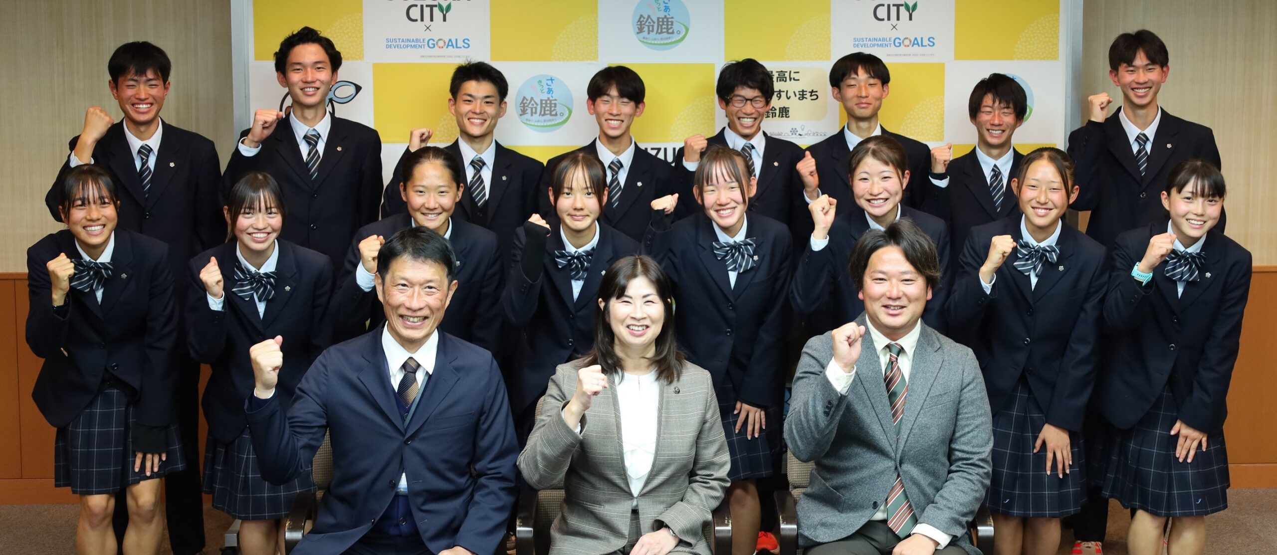 21日の全国高校駅伝に向け意欲　男女そろって出場の稲生　三重県勢代表